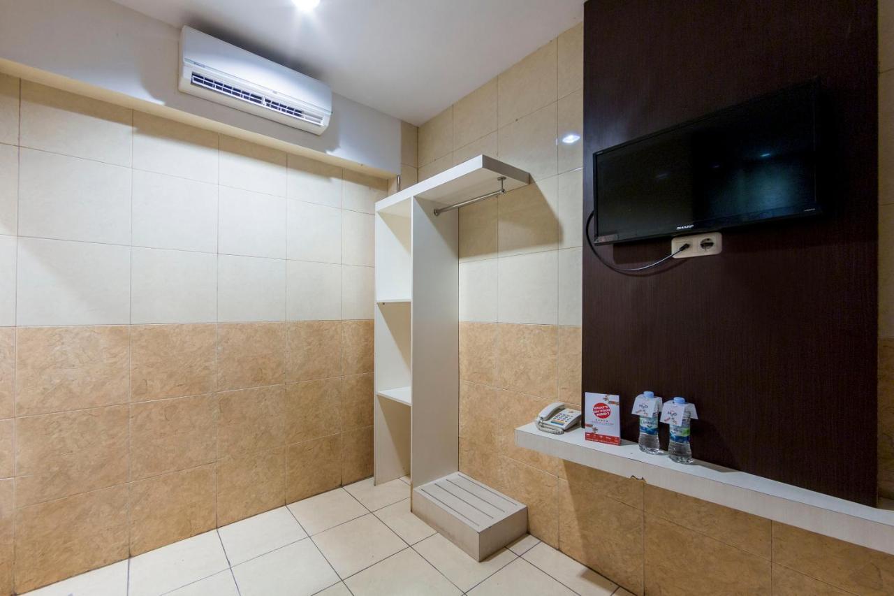 Hotel Oyo 1702 Harmoni 2*